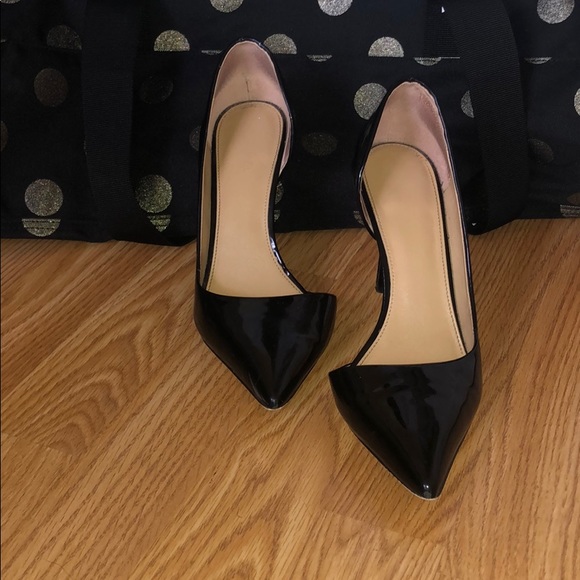 Michael Kors Shoes - Michael Kors Black Heel